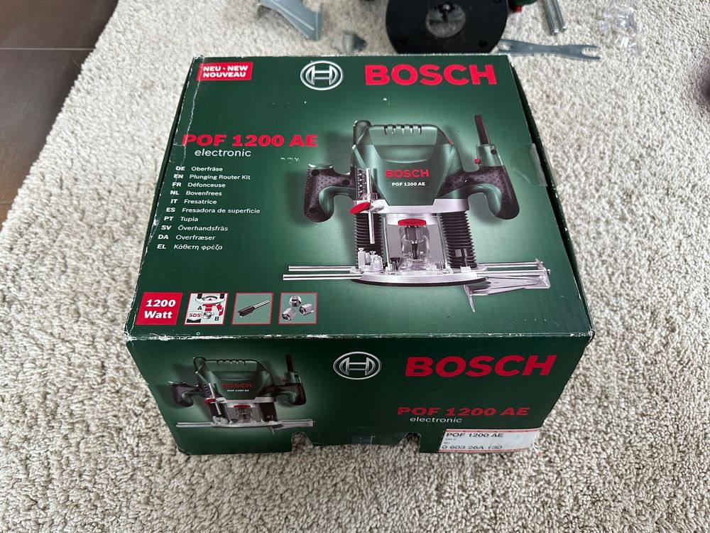 Fresadora de superficie Bosch POF 1200 AE 1200W