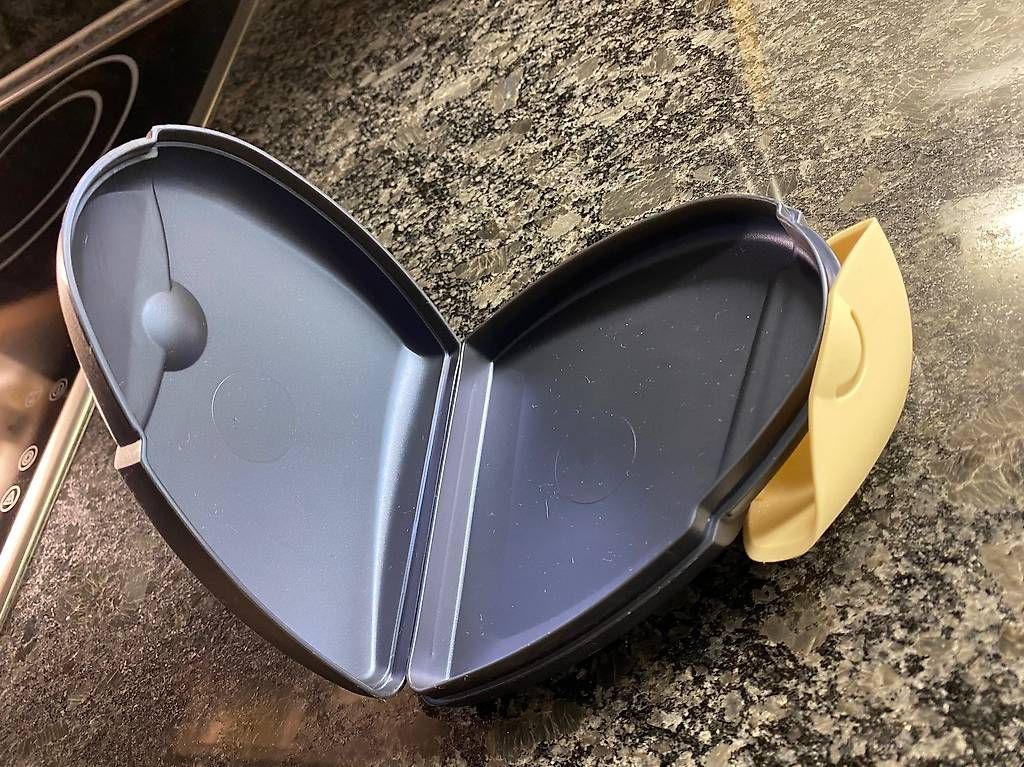 Contenitori & Simili: Tupperware Muschel – Usato da Ostermundigen venduto da bau_h9wl 1
