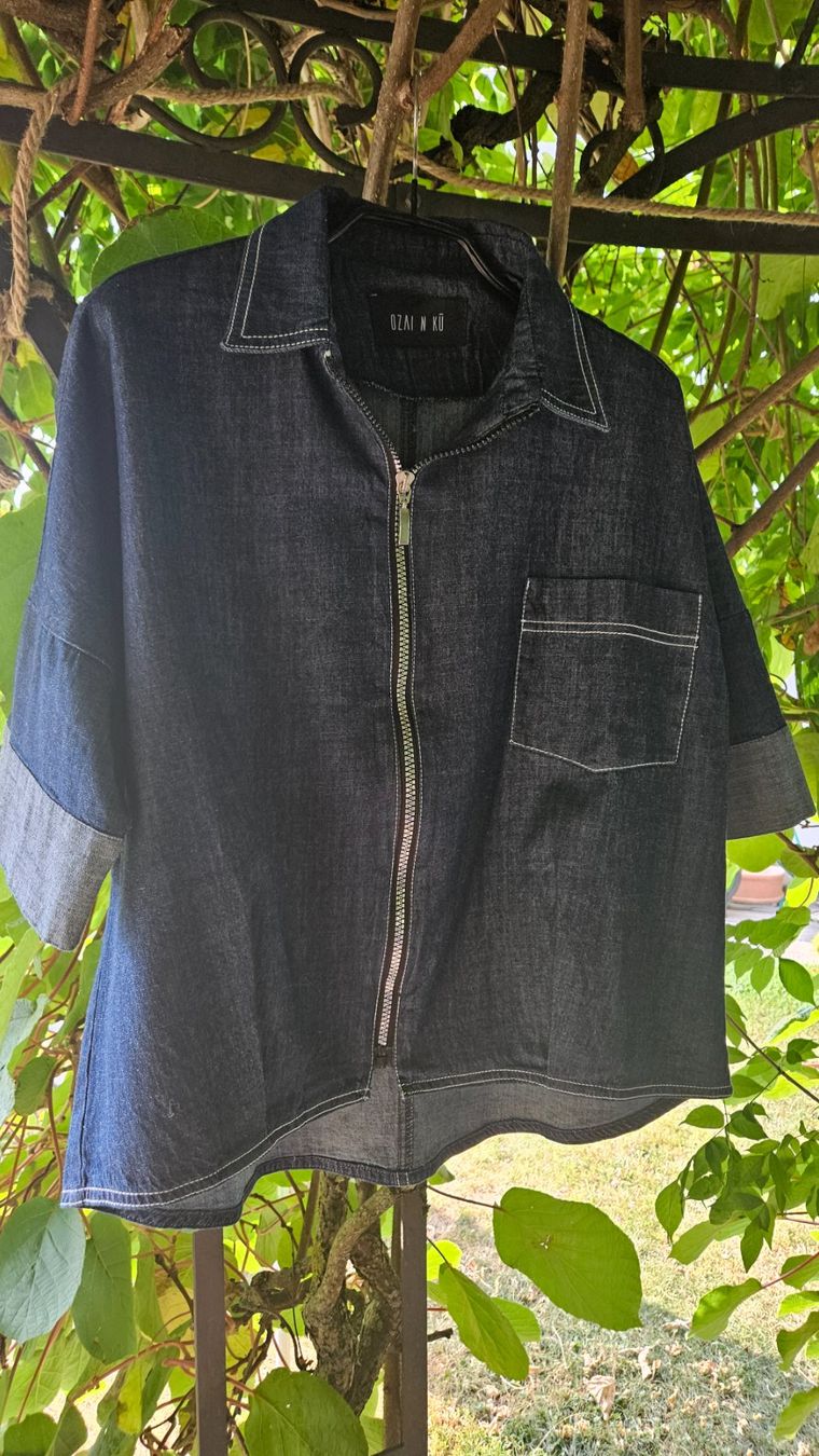 Camicette: Jeansbluse Ozai n kü – Nuovo (secondo la descrizione) da Boniswil venduto da insideBoutique