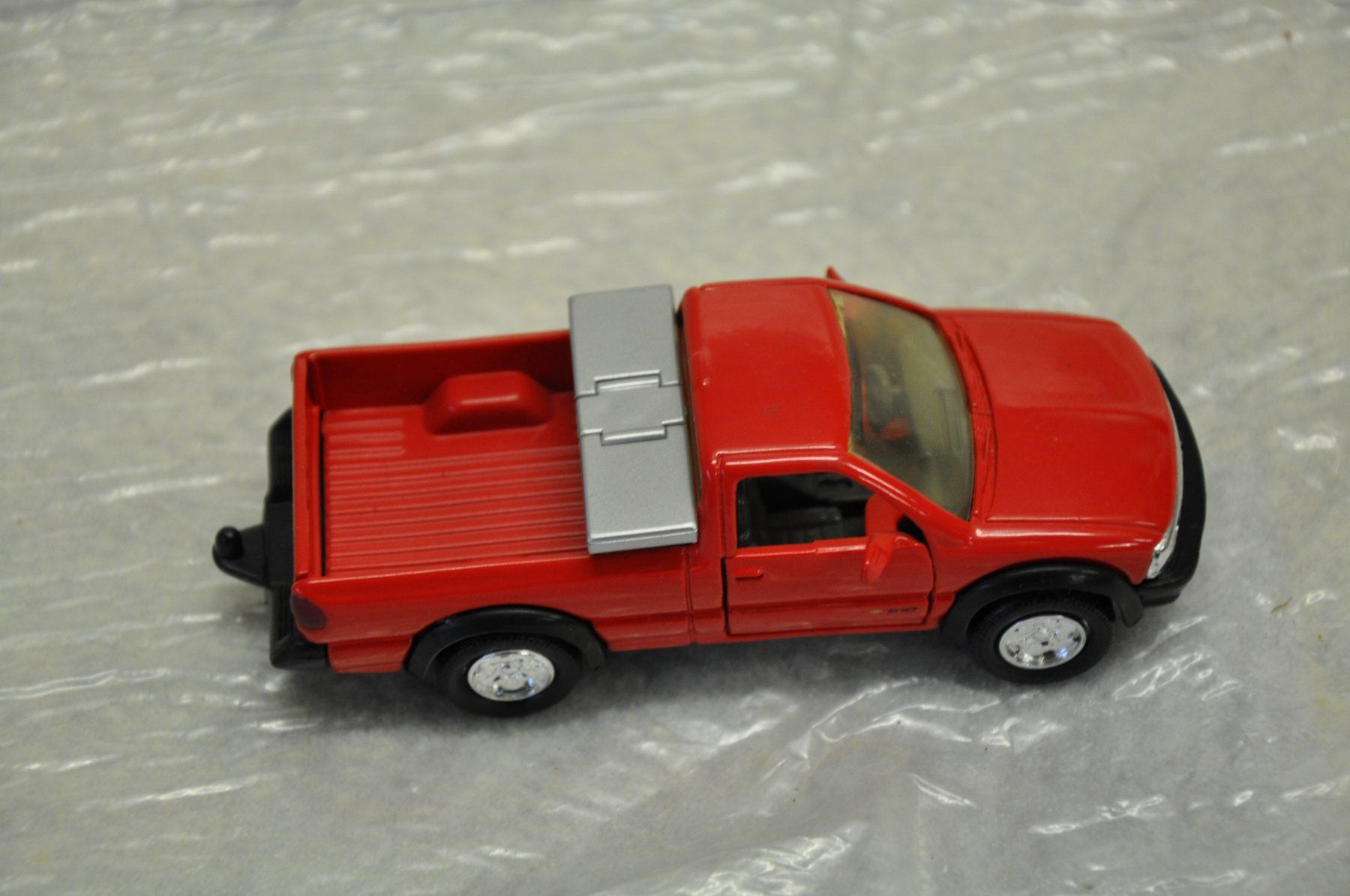 Chevrolet Modellini d'auto: Chevrolet Pickup – Nuovo e nell'imballaggio originale da Ebnat-Kappel venduto da Aallerlei 1