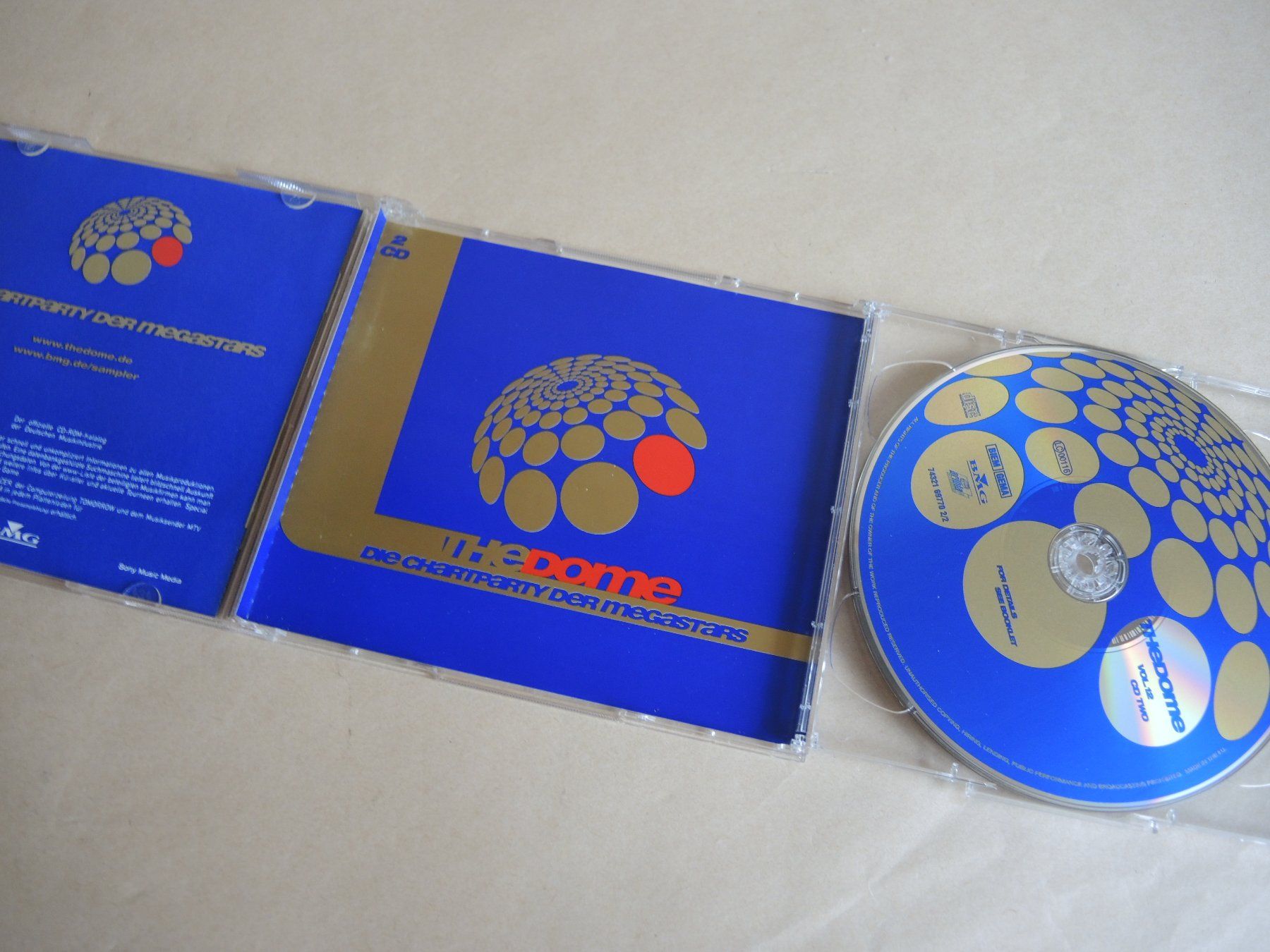 CD: The Dome Vol. 12 - Die Chartparty der Megastars , Doppel CD – Usato da Rorschach venduto da Pop-upBrocki 2