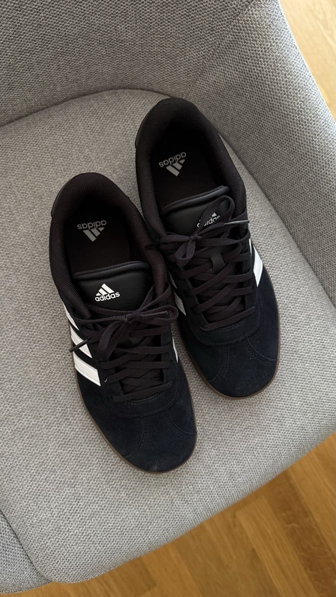 Scarpe da uomo: Adidas Sneaker – Nuovo (secondo la descrizione) da Urtenen-Schönbühl venduto da Laraano 2