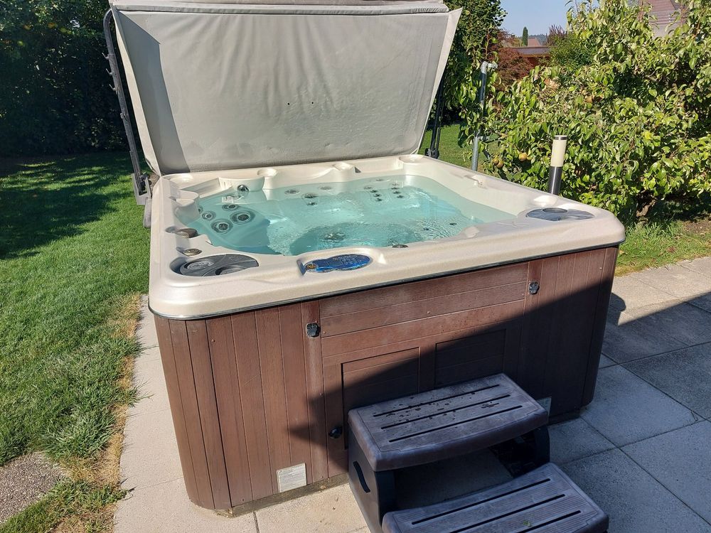 Whirlpool Jacuzzi Kaufen auf Ricardo