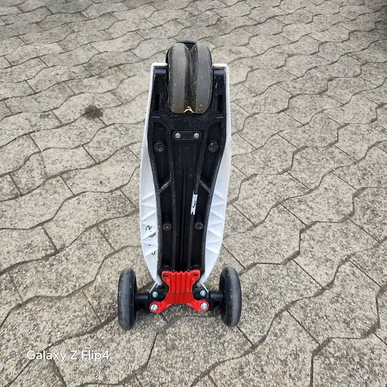 Kickboard: Micro Kick original – Usato da Rüti ZH venduto da be_rg