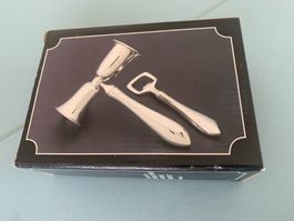 Versilberter Flaschenöffner/Massbecherset - Geschenkpack