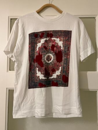 T-Shirt weiss mit Teppich-Print Motiv, Grösse M, Rug Boom