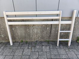 Halbhochbett weiss mit Maserung