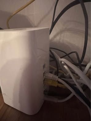 Apple Dischi rigidi: Apple AirPort Time Capsule 2tb – Usato da Wädenswil venduto da dai_2bcv 1