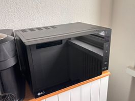 LG Mikrowelle schwarz mit Smart Inverter - Top Zustand!