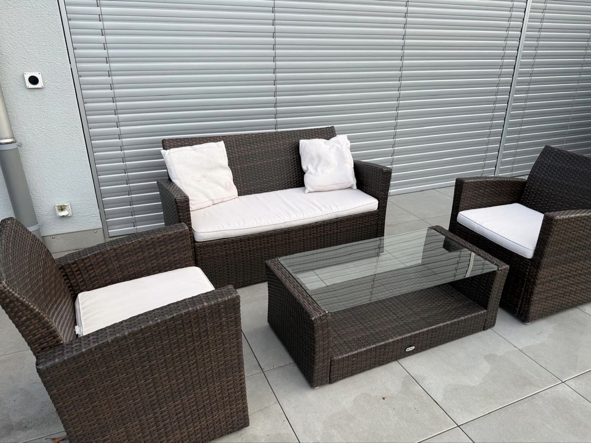 Sedie a sdraio: Ratan lounge set wie neu – Nuovo (secondo la descrizione) da st gallenkappel venduto da est_m6lg 6