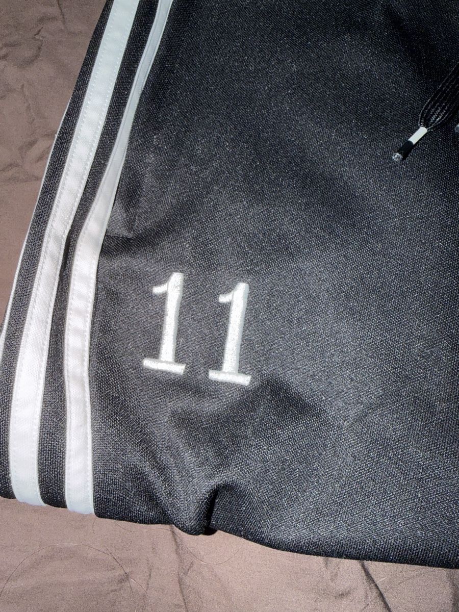 Adidas Pantalons: Adidas Trainerhose – D'occasion à Eschenbach LU par Tatzi1 3