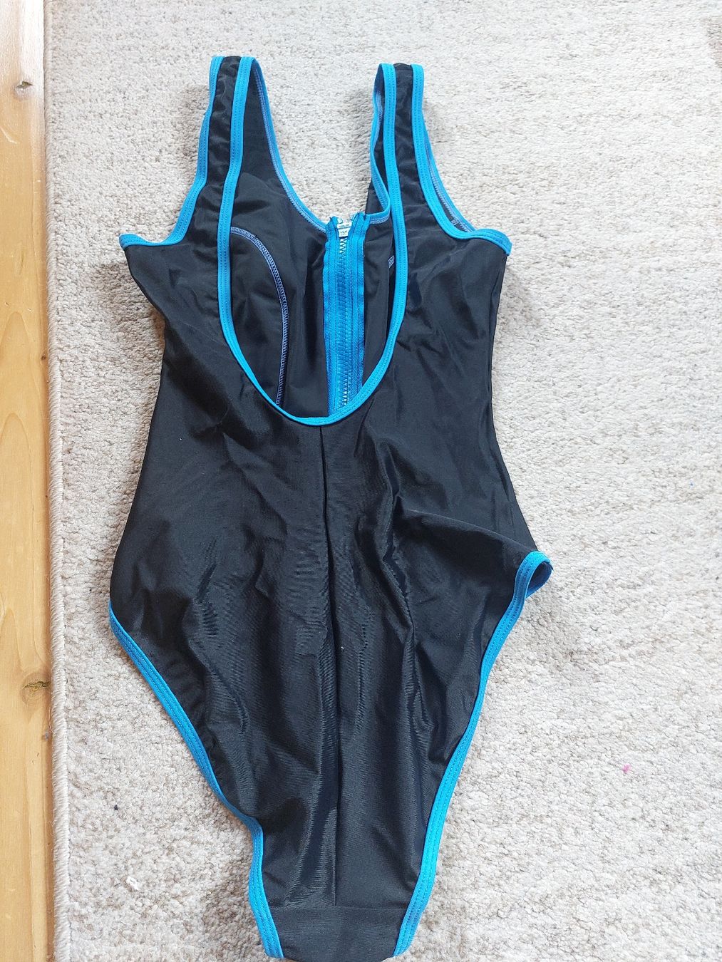 Costumi da bagno & Bikini: Badekleid Gr 38 – Usato da Landquart venduto da Cedes 1