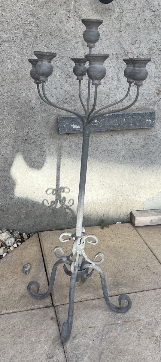 Portacandele: Chandelier sur pied style shabby chic  – Usato da Ovronnaz venduto da fra_n8h8