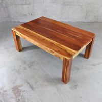 Wolf Möbel Couchtisch aus Akazienholz