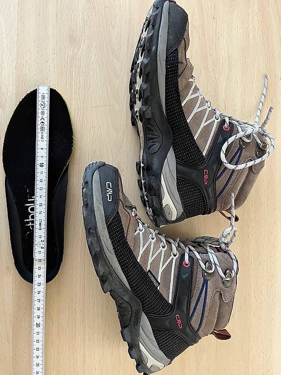 CMP Scarpe da donna: CMP Trekking/ Wanderschuhe Gr. 38 – Usato da Spiringen venduto da brandinder 2