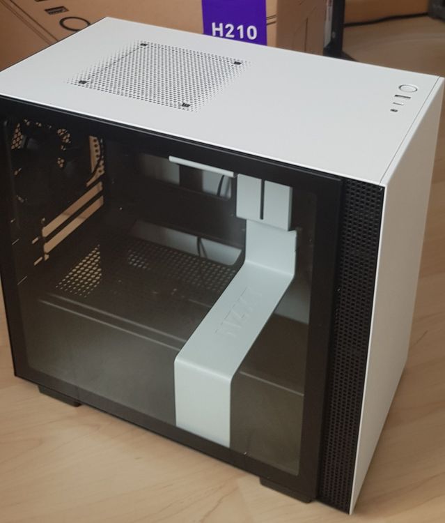 NZXT H210 - Schwarz / Weiss (Gebraucht) in Oberglatt ZH für CHF 46 ...