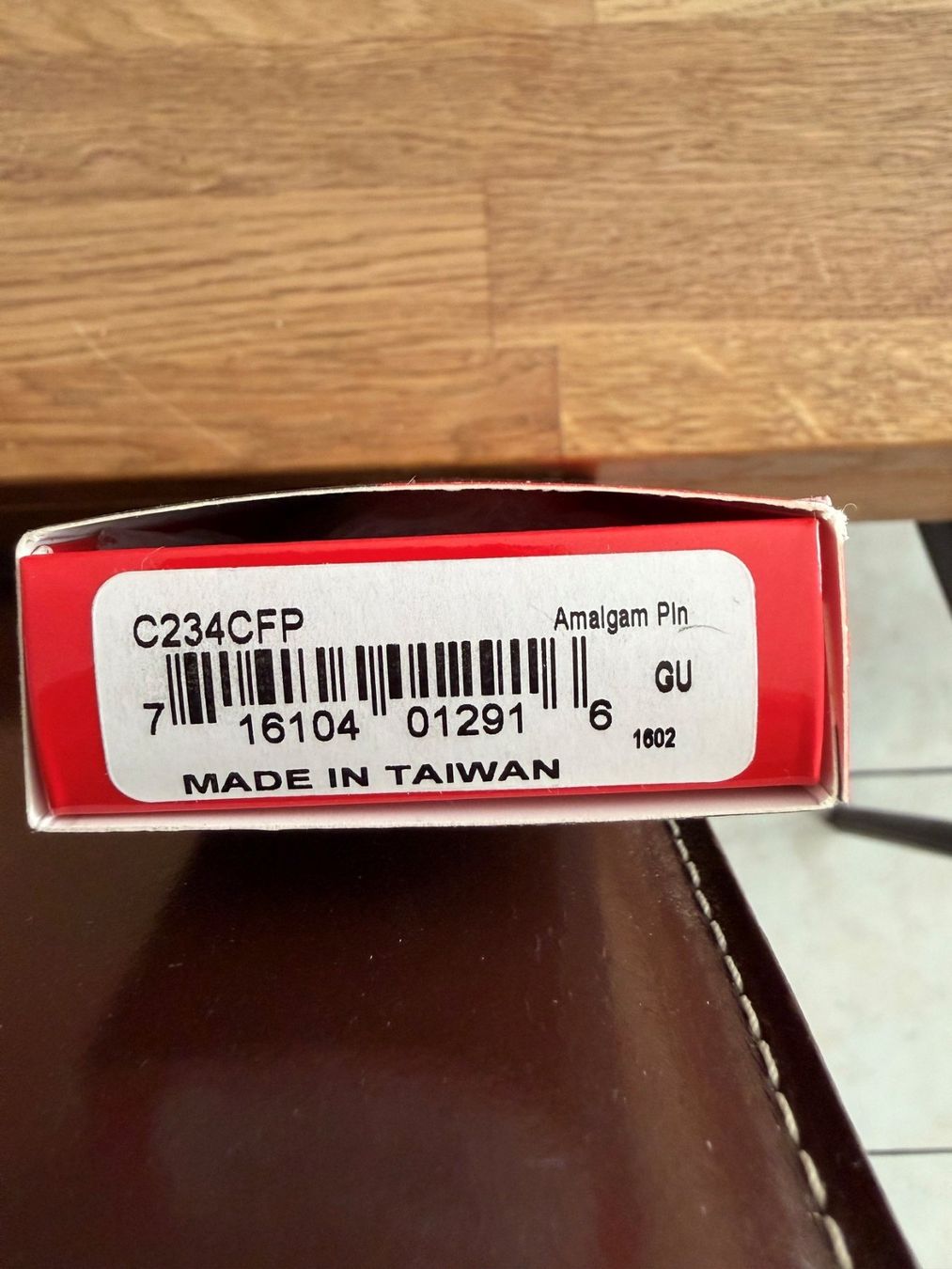 Spyderco Accessori: Spyderco Amalgam Pin - C234CFP – Nuovo e nell'imballaggio originale da Villars-sur-Glane venduto da Dam0 2