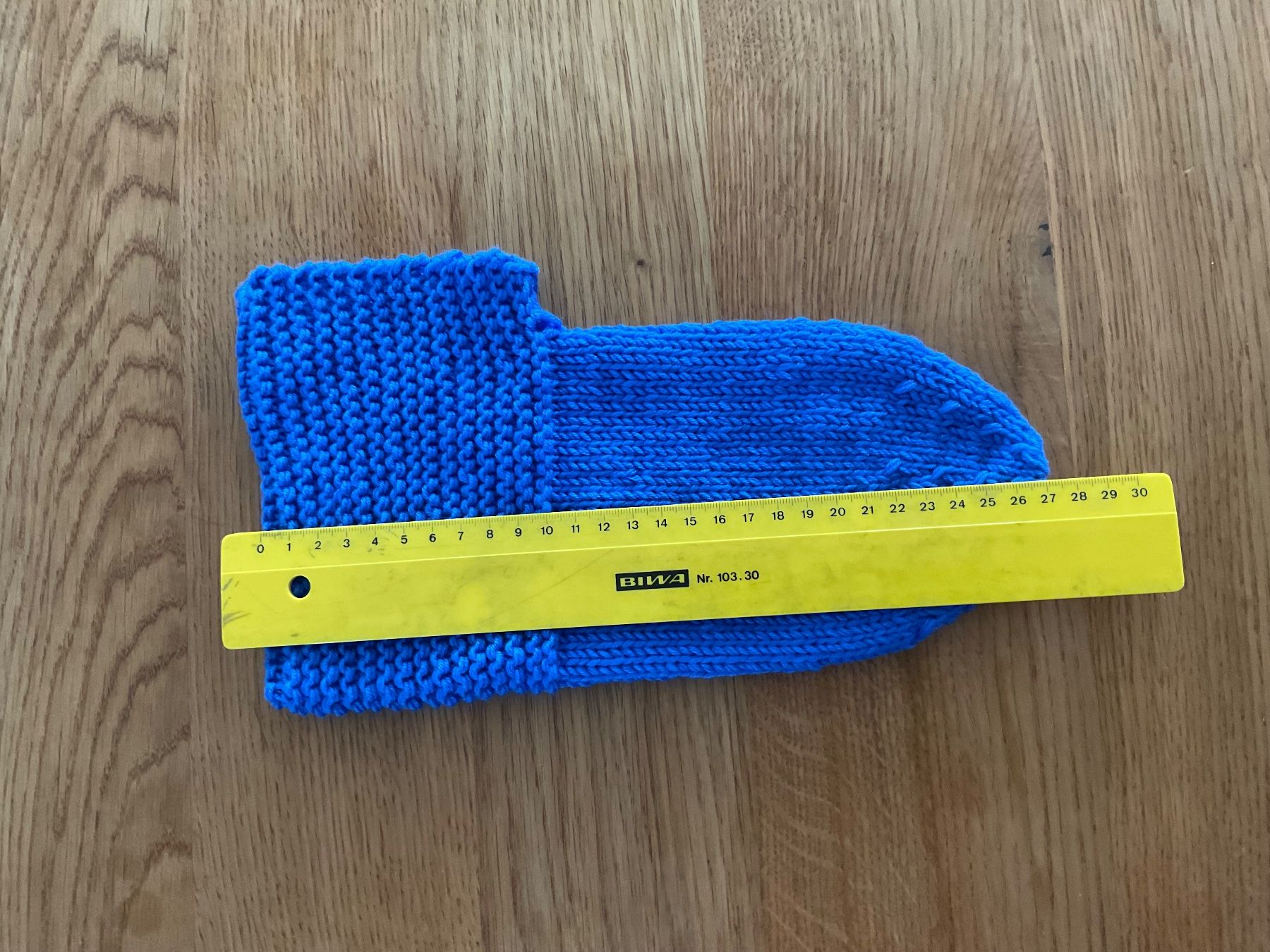 Calze: Handgestrickte Bettsocken mit doppelter Wolle gest. Gr.41 – Usato da Wetzikon ZH venduto da FeeF 1
