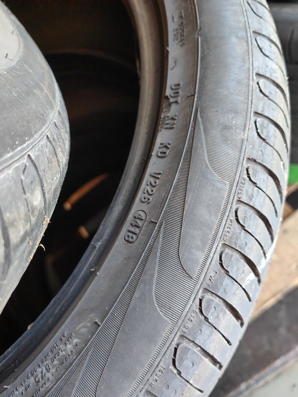 Pirelli Pneumatici & Ruote complete: 245/45 R20 Sommerreifen – Usato da Oberengstringen venduto da Reifen-Lagerverkauf 3