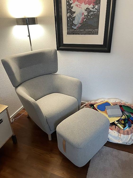 Ikea Oskarshamn Ohrensessel mit Hocker Grau Kaufen auf Ricardo