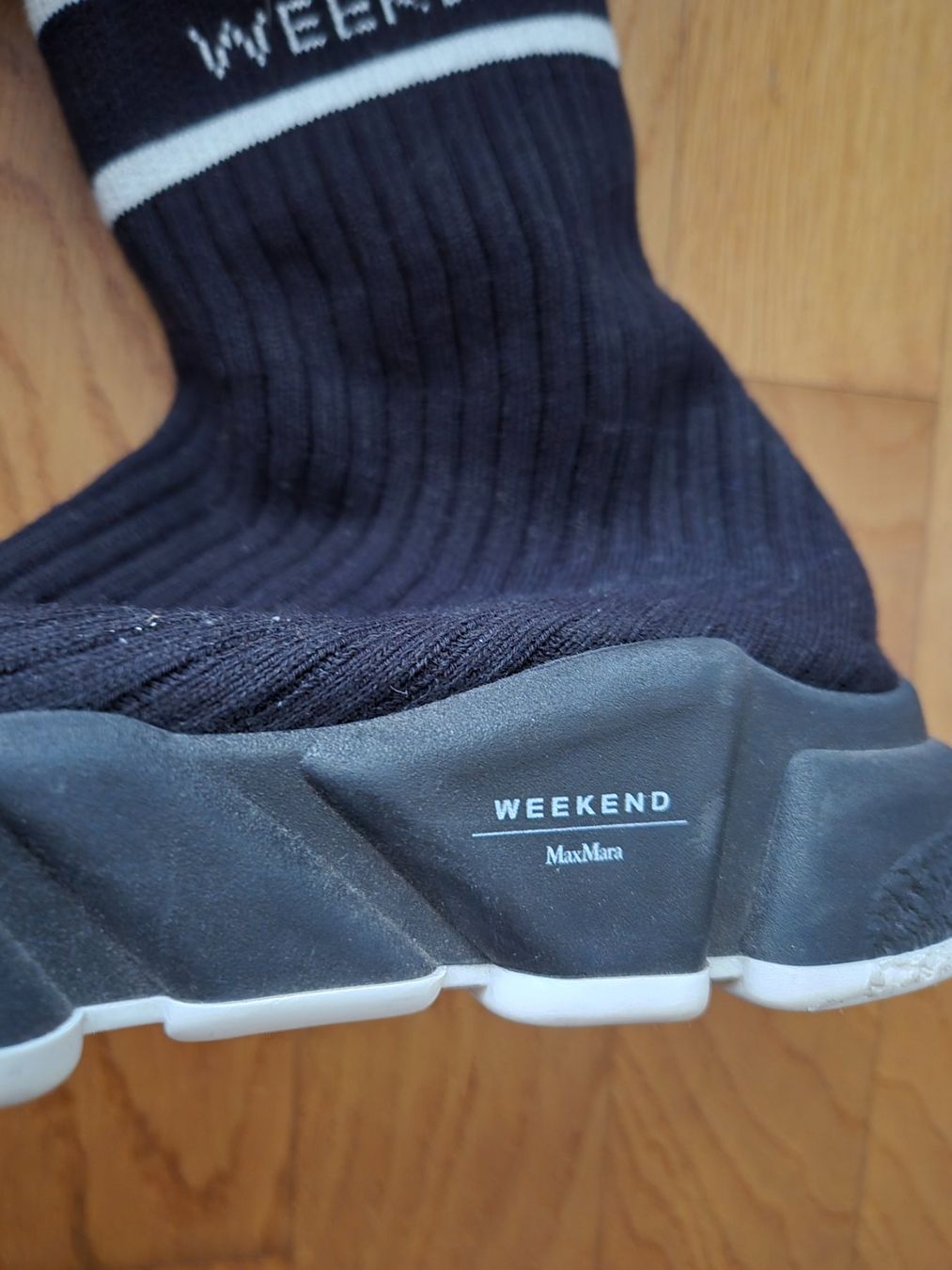Scarpe da uomo: MaxMara Weekend Sneaker Boots, Schwarz, Grösse 40 – Usato da Biel/Bienne venduto da mvfa88 1