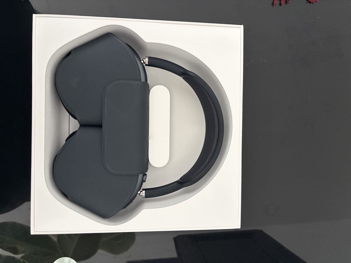 Apple Casques audio: AIRPODS MAX 2 – Neuf (Voir description) à Lausanne par doa_nc5v 1