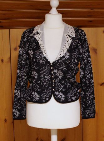 Jacke Strickjacke Spitzenkragen PAULA NERI blau-weiss Gr. M