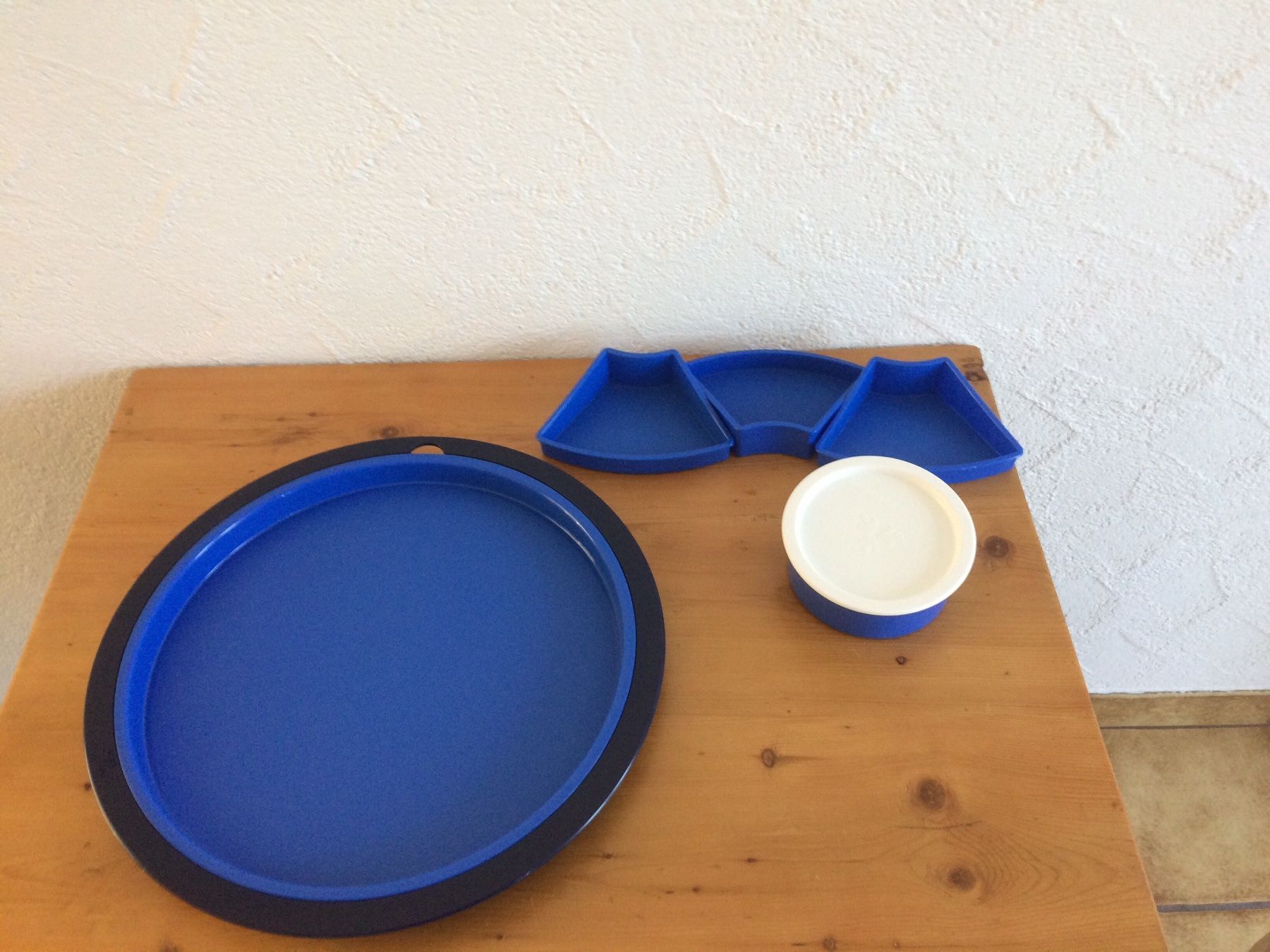 Contenitori & Simili: Tupperware Knabberinsel – Nuovo (secondo la descrizione) da ennetmoos venduto da Andy770098 3