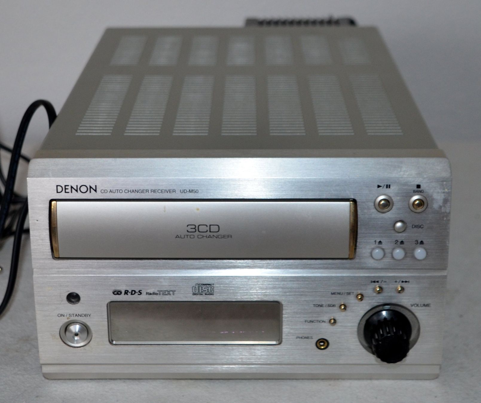 Denon Multimediaplayer & Streamer: Denon UD-M50 Stereoreceiver 3fach CD-Wechsler changeur 3CD – Gebraucht aus Collonges von arashee