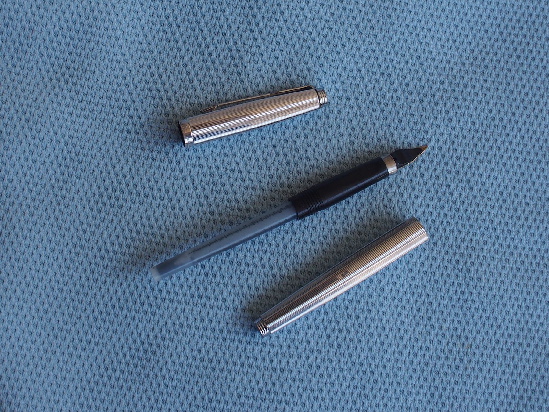 Waterman Penna & Evidenziatori: PARKER 75, argent rayé. 1980- – Usato da Meyrin venduto da SRemka 9