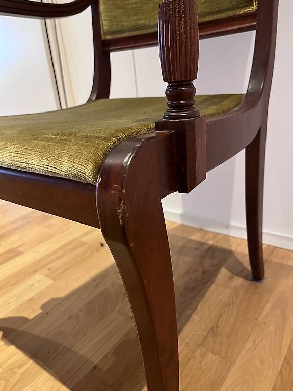 Sedie: Antiker Biedermeier Stuhl aus Holz mit Samt bezogen – Usato da Kriens venduto da Giuli-etta 2