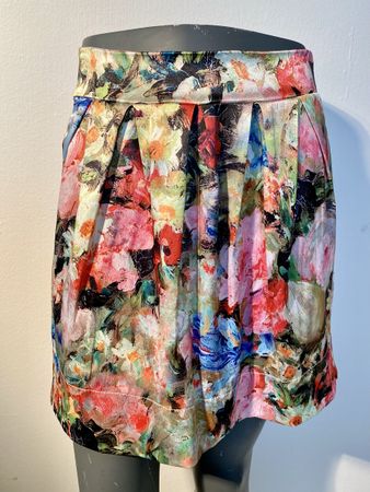 Vera & Lucy Rock, Gr. S, Blumenmuster - Sommerlich leicht!