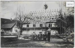 Haus im Rohbau - Richtfest