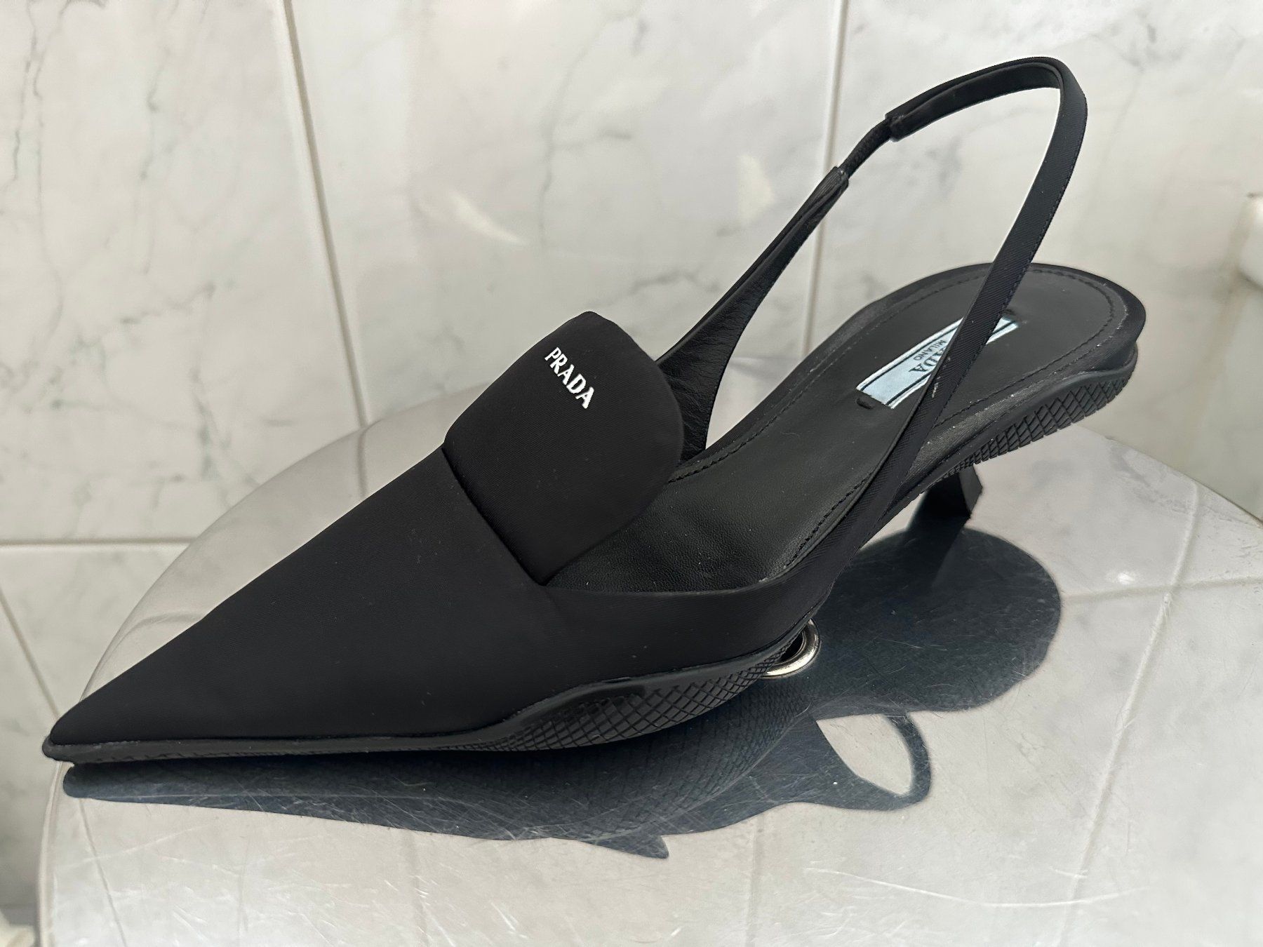 Prada Scarpe da donna: Original Prada Slingback-Pumps Grösse 38 – Nuovo (secondo la descrizione) da Mörschwil venduto da muenggeli99 6