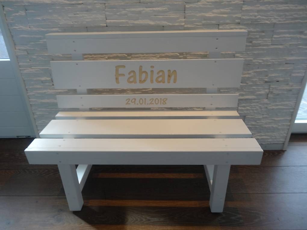 Panchine: Weisse Kindersitzbank als Geburtsgeschenk – Nuovo e nell'imballaggio originale da Dagmersellen venduto da EmanuelScheidegger