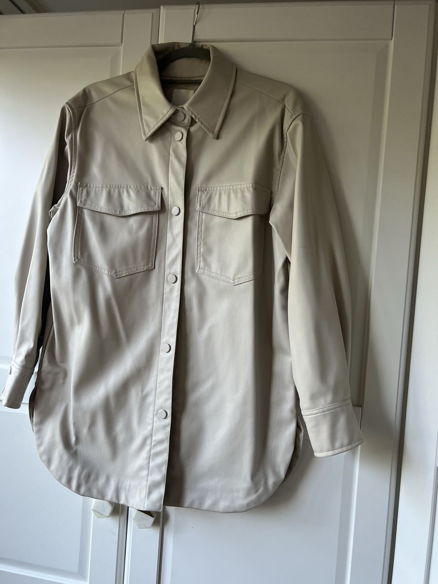 Camicette: Übergangsjacke / Bluse  beige Grösse 36 – Nuovo (secondo la descrizione) da Laufen venduto da li_ga7