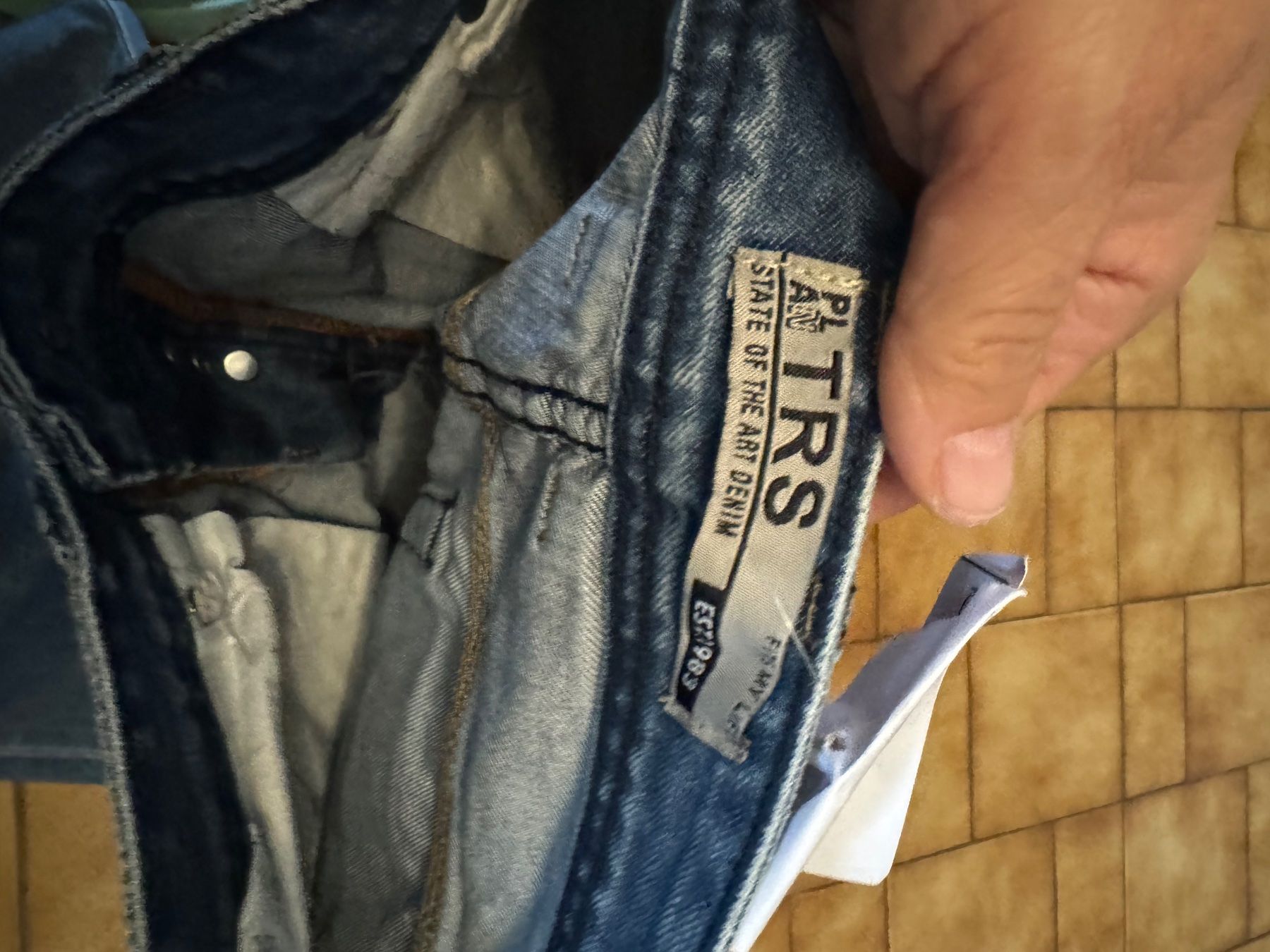 Jeans: Pantalon taille 31 pose à plas 40 cm – Usato da Veyrier venduto da kimedovapa 3