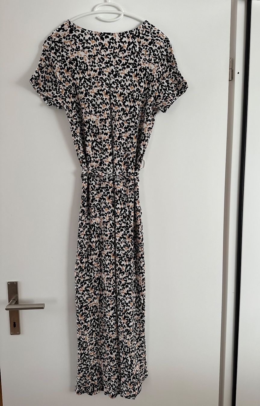 Vestiti: Kleid leoprint Gr. S – Nuovo (secondo la descrizione) da Ermatingen venduto da nic_x2tf 3