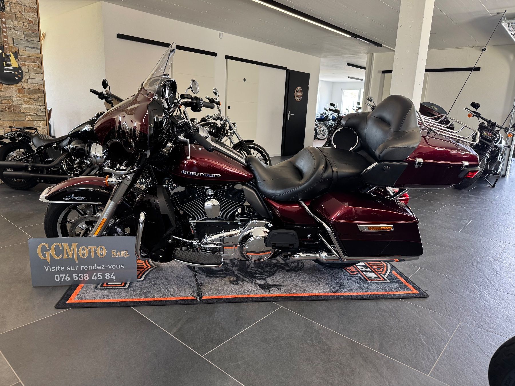 Harley-Davidson Chopper: Harley Davidson Electra Glide LEASING POSSIBLE – Usato da Echallens venduto da HD90 7