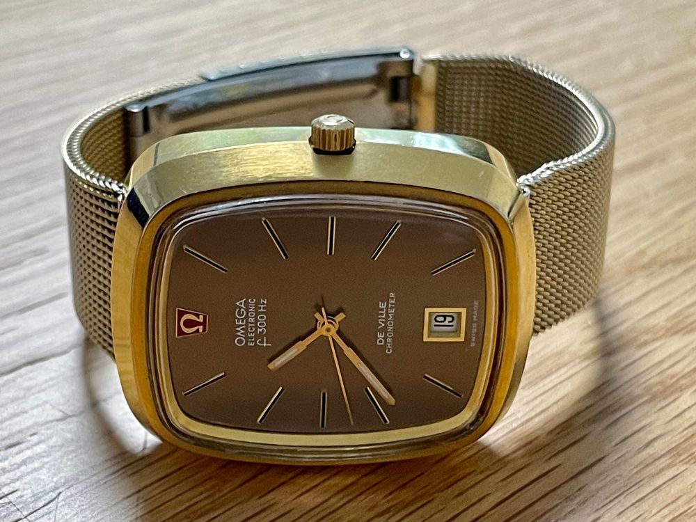 Omega electronic clearance f300hz deville chronometer