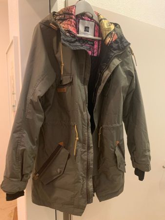 NEU Ski/Snowboard Jacke