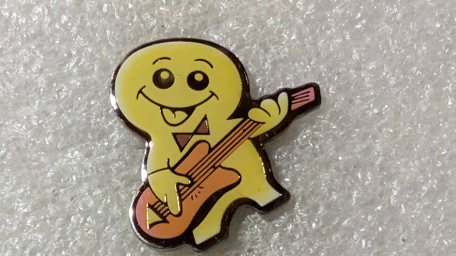 Placchette & Badge: Ansteckpin 219: Maga Bio – Usato da Oppligen venduto da Pin-Fall-Shop