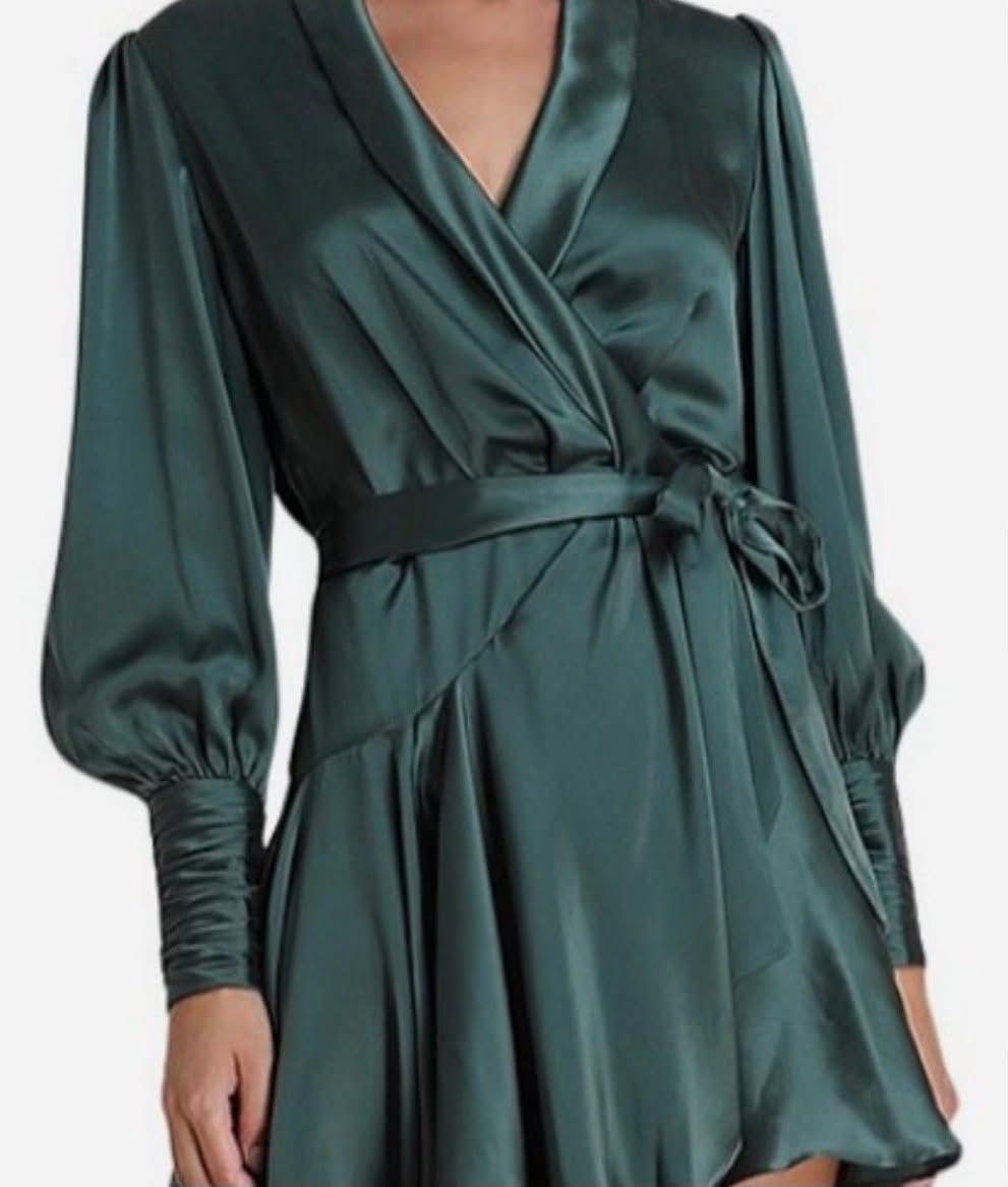 Zimmermann Vestiti: Zimmermann Silk Wrap Dress – Nuovo (secondo la descrizione) da St.Josefen venduto da lop_lh8d 2