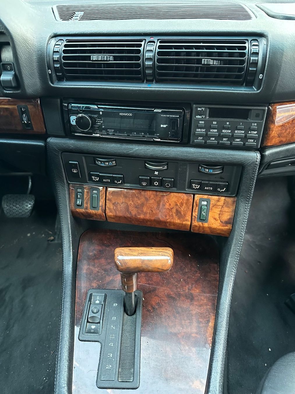 BMW Automobili: BMW 730i V8 E32 – Usato da Kloten venduto da Mg1111 2