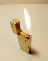 Goldenes Gasfeuerzeug, Vintage, Rarität 1960 / 70er