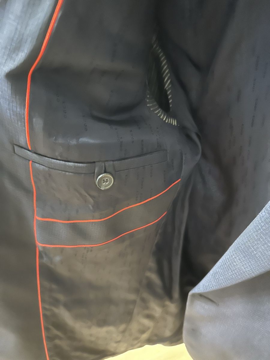 Hugo Boss Completi: Hugo Boss Anzug Gr. 44 – Difettoso da Steinhausen venduto da casaplia 4