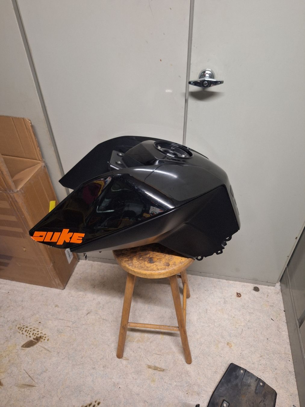 KTM Tutti i ricambio per moto: reservoir + sabot ktm duke – Usato da Onex venduto da lucar97 1