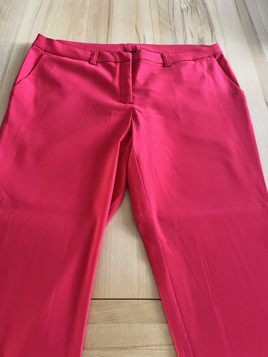 Pantaloni: Stoffhose rot 46 – Usato da Kreuzlingen venduto da Mirabilis0628 2