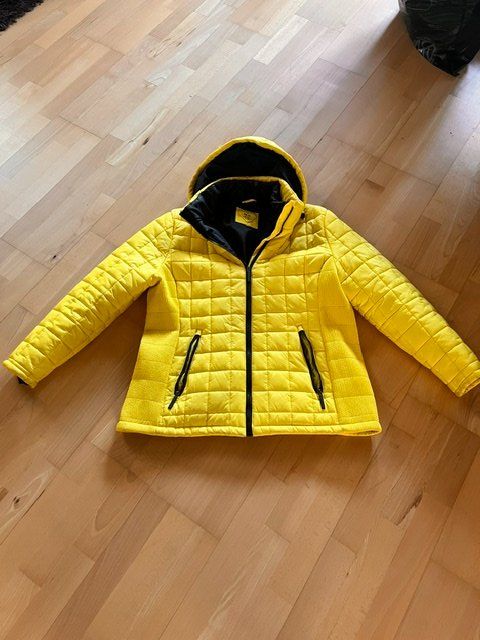 Vestes: Leichte  Übergangs-/Winterjacke – D'occasion à Walzenhausen par Jana013 1