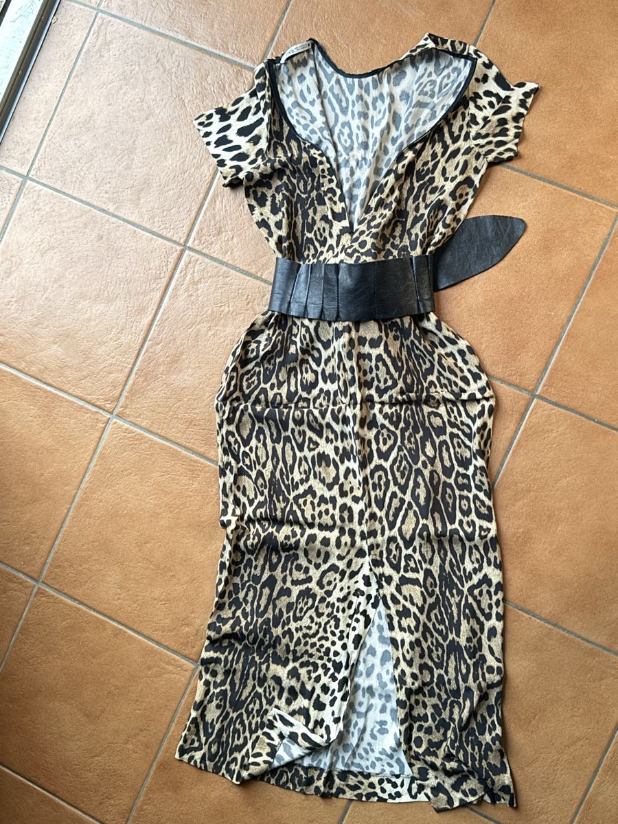 Zara Vestiti: Abito Zara taglia XS – Nuovo (secondo la descrizione) da Bellinzona venduto da bul_mvy5 2